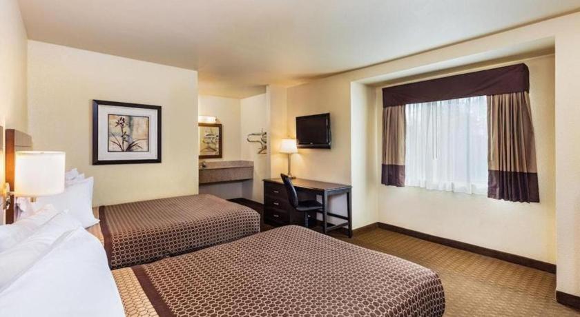Lemon Heights Inn Тастин Экстерьер фото
